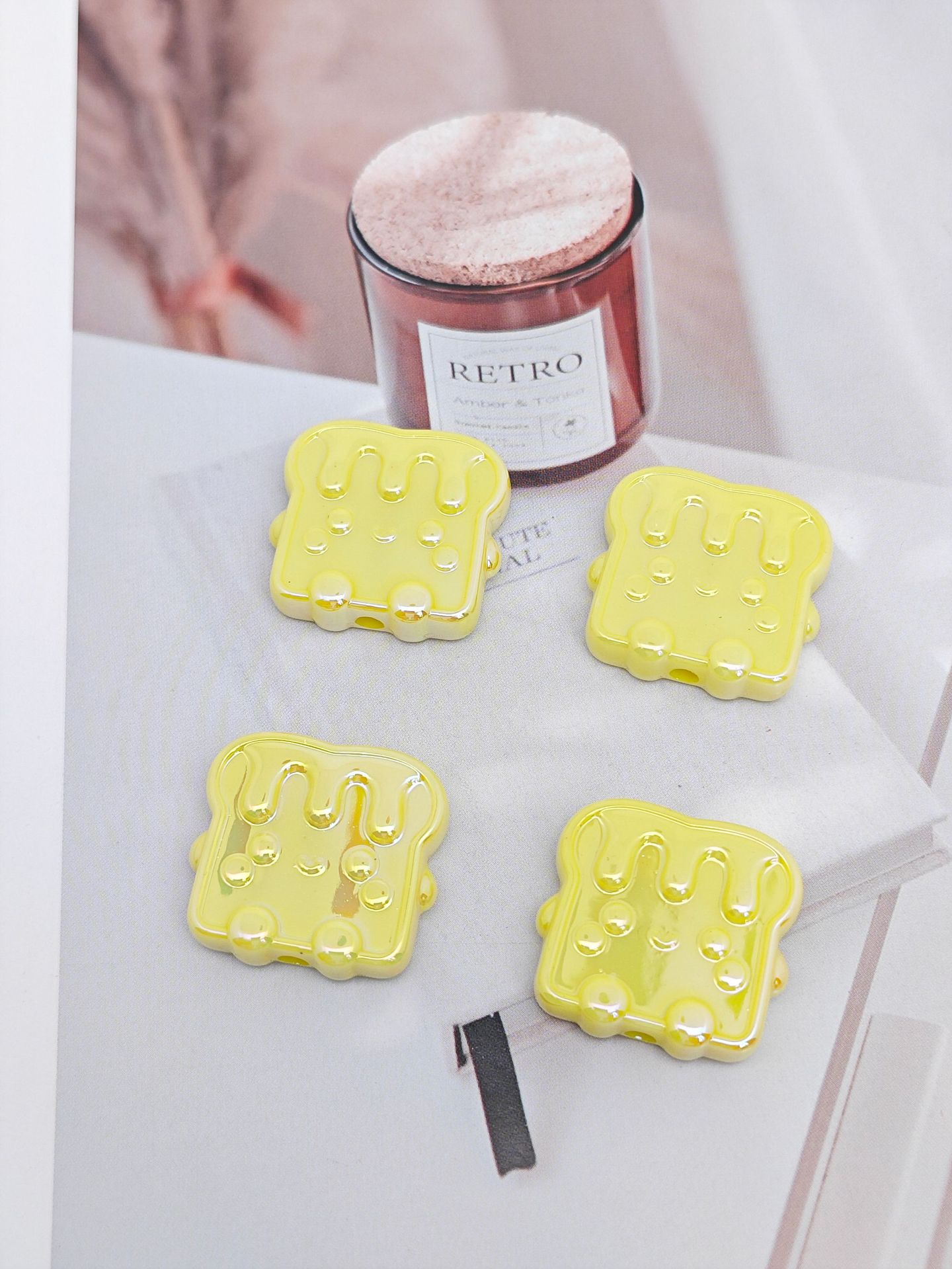 UV Plating Toast Baby Acrylic Flat Beads 24mm Colorful 50pcs 7