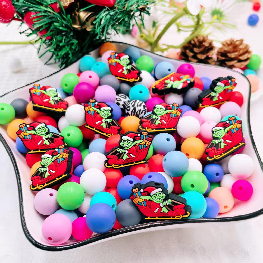 Silicone Focal Beads Christmas Sleigh Grinch Wearing Santa Hat 20pcs 2