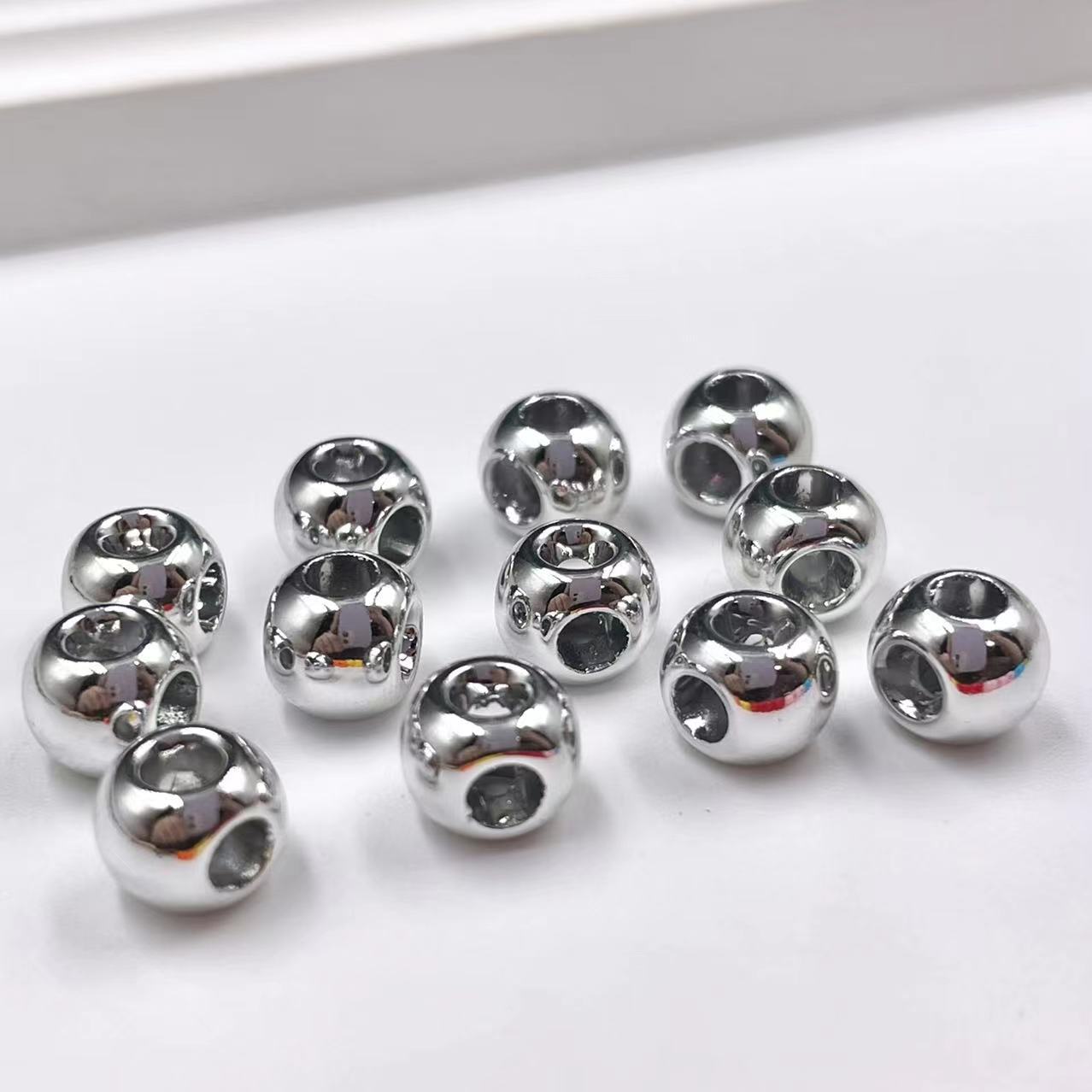 Colored Four-Hole Acrylic Beads Large Hole Chunky Mixed Finishes 100pcs 19