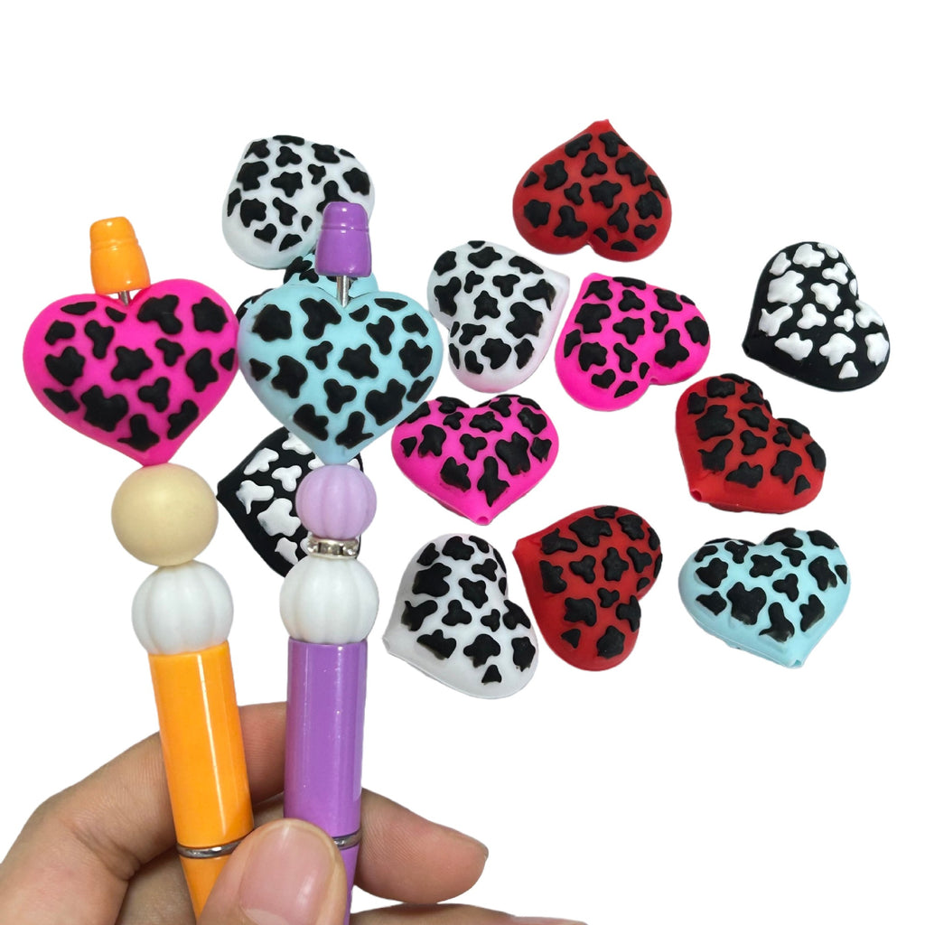 Silicone 3D Focal Beads Love Leopard Raised Heart Pattern 20pcs 3