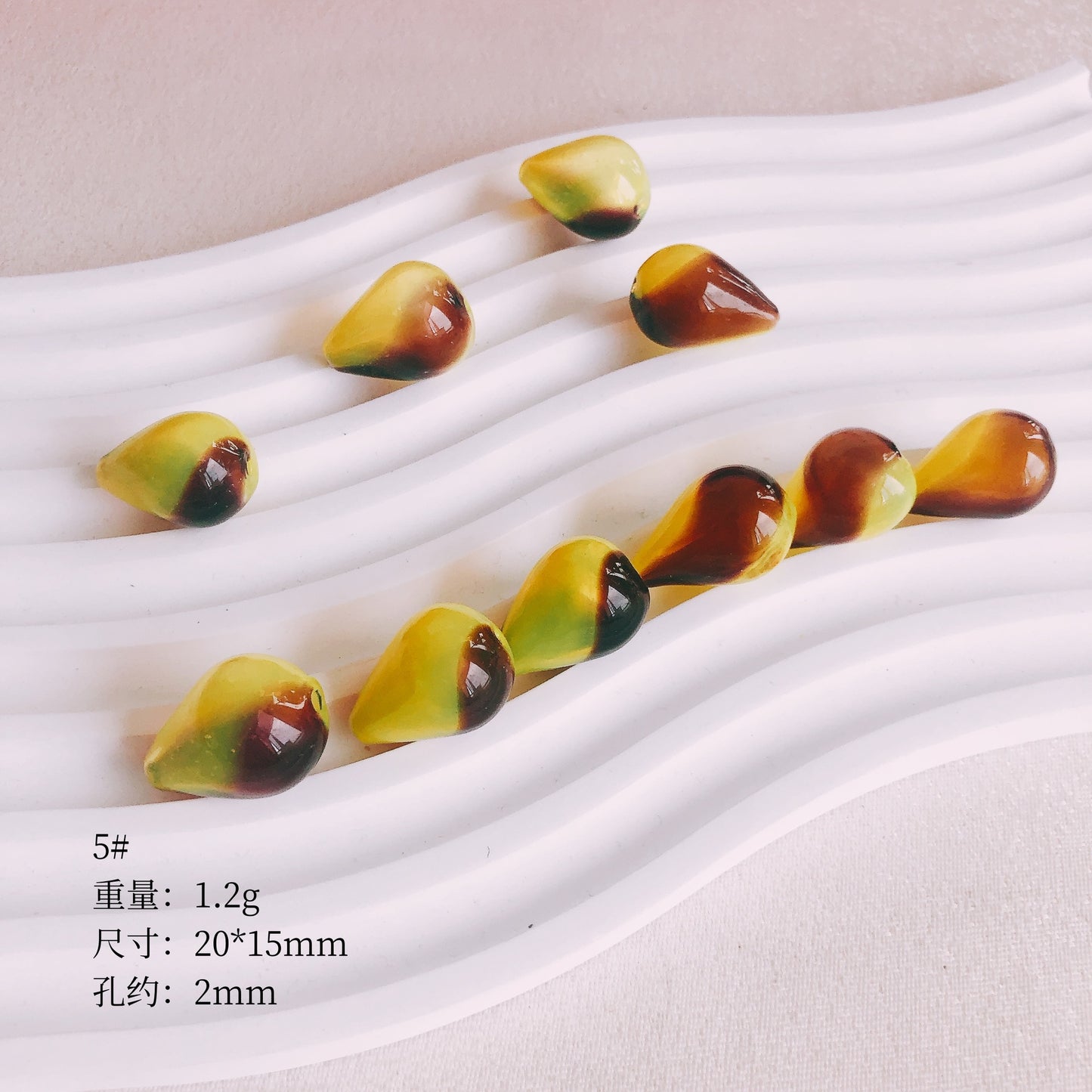 Vintage Spiral Pattern Teardrop Blown Glass Beads 19-25mm 3pcs 10