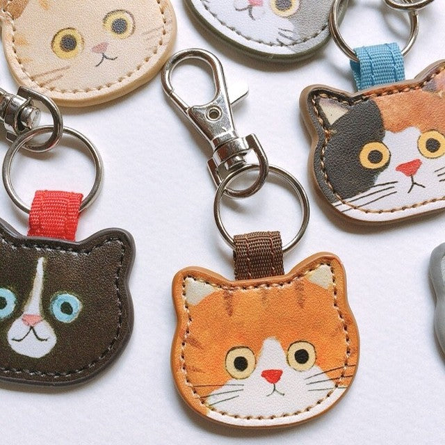Kawaii Cat Keychain PU Leather Cute Animal Design 2pcs 8cm