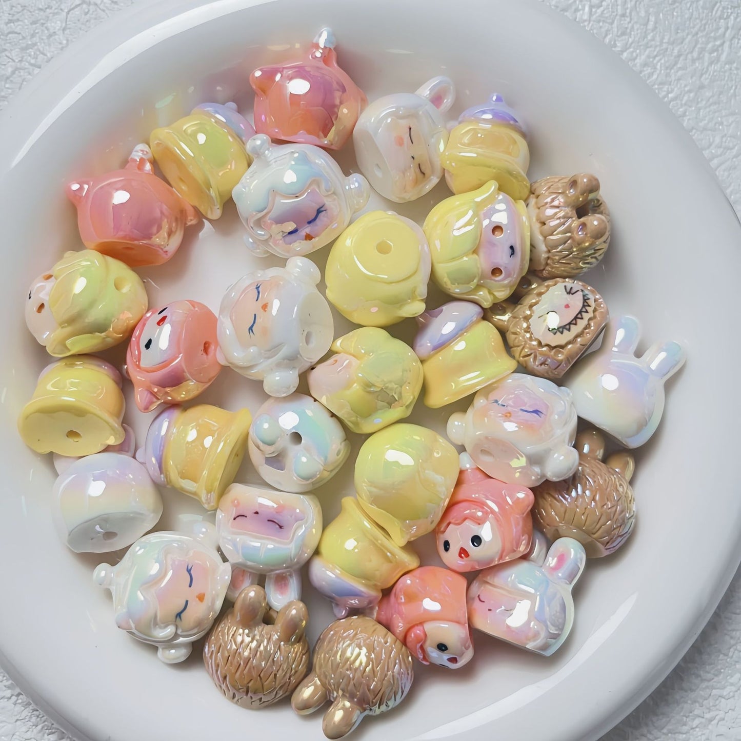 Glossy Iridescent 3D Pop Mart Resin Beads 17-23mm 5pcs 9