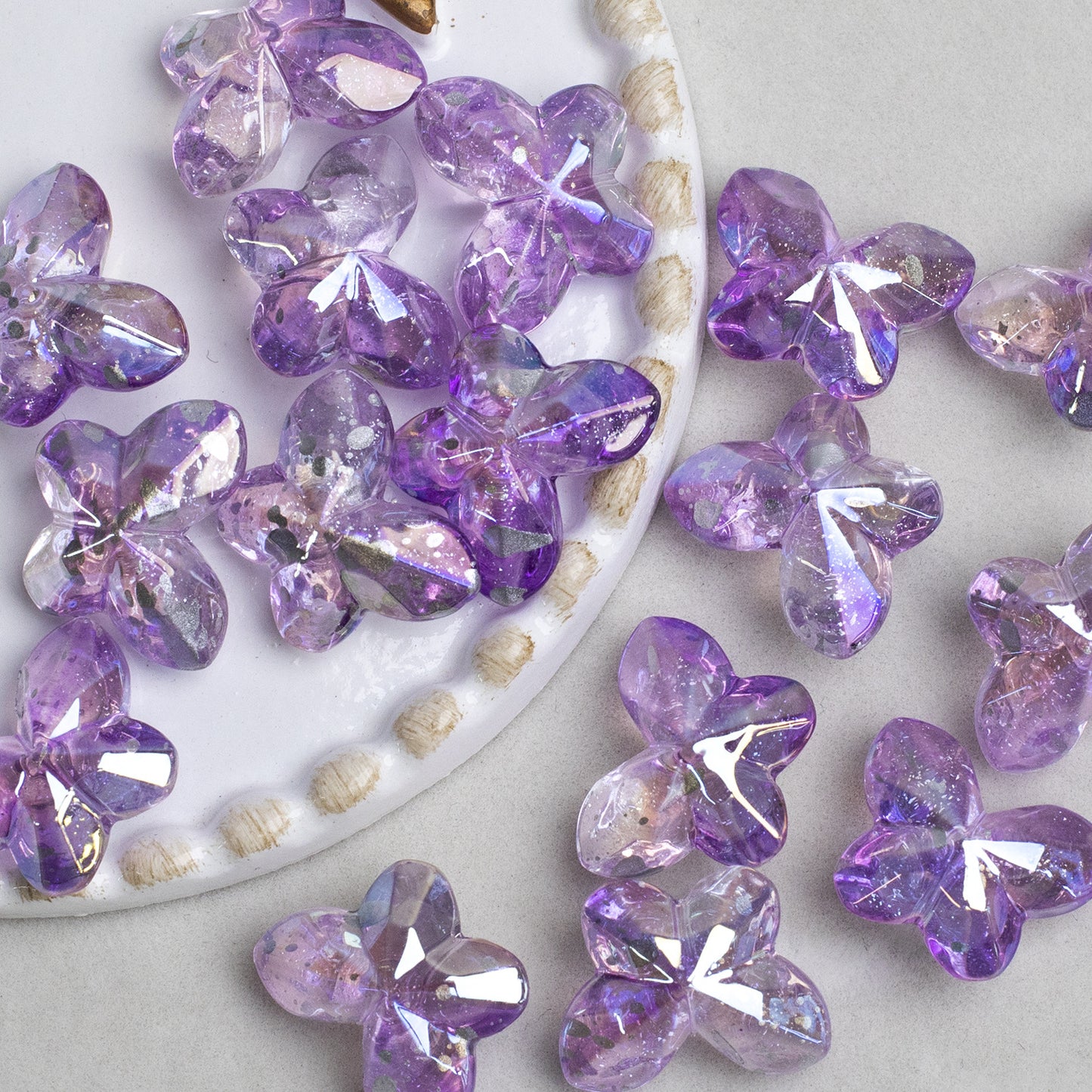 Faceted Butterfly Acrylic Beads 15-20mm Crystal Mixed 10pcs 11