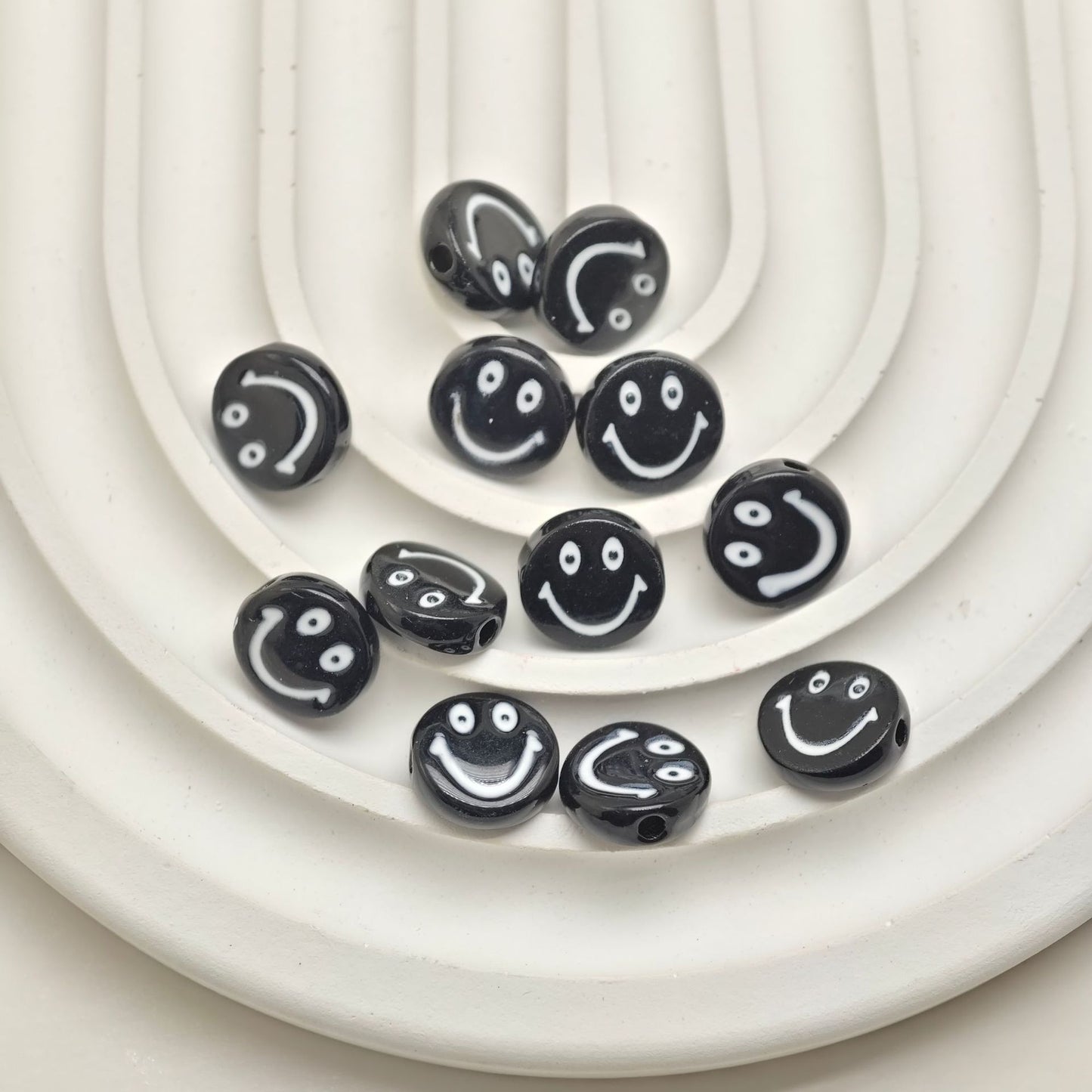 Smiling Face Metal Beads 10mm Baking Painted Zinc Alloy 50pcs 14