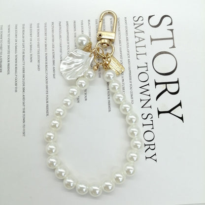 Pearl Heart Beaded Keychain with Gold Accents Elegant Charm 10