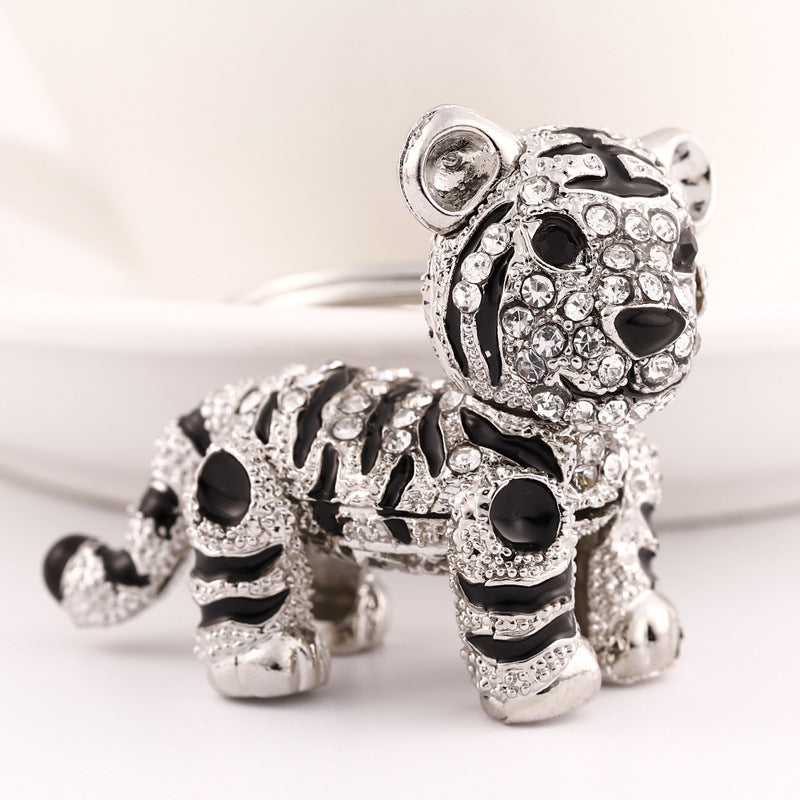 Alloy Diamond Inlaid Tiger Keychain Metal Colorful and Champagne Options 9