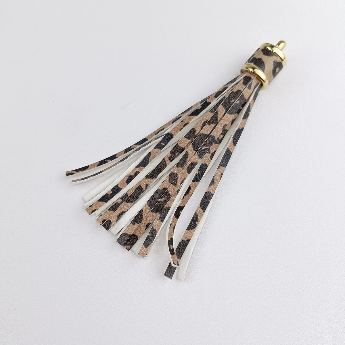 Multi Patterned PU Leather Tassel Keychain Charms 10cm 6pcs 11