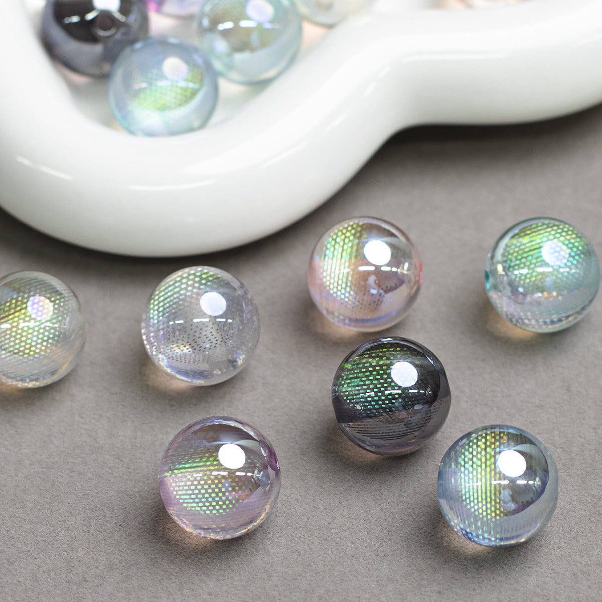 Iridescent Dream Catcher Resin Beads 16mm Round 10pcs