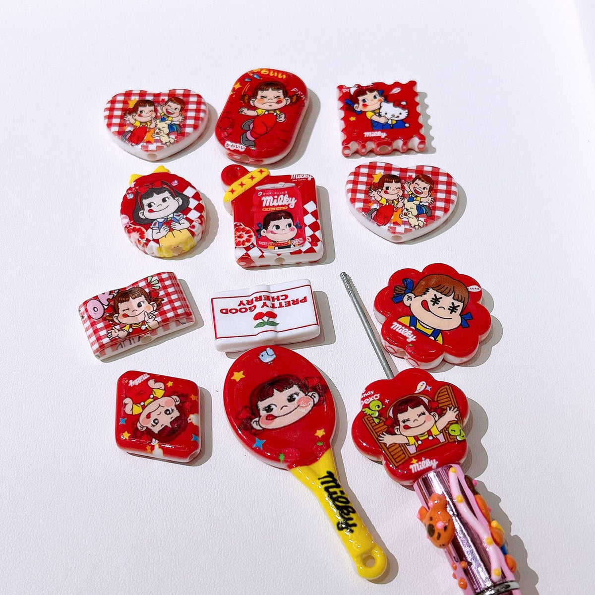 Mixed Shape Fujiy Girl Acrylic Beads Colorful Flat Cartoon 50pcs