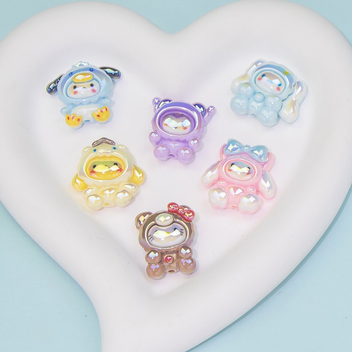 Glossy Sanrio Character Resin Beads Cute Costume Design 10pcs 3