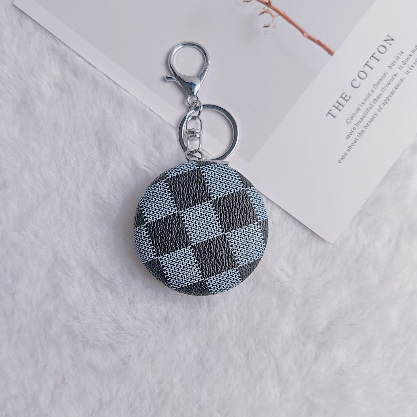 Plaid Pattern PU Leather Round Mirror Keychain Gold Clasp 2pcs 9