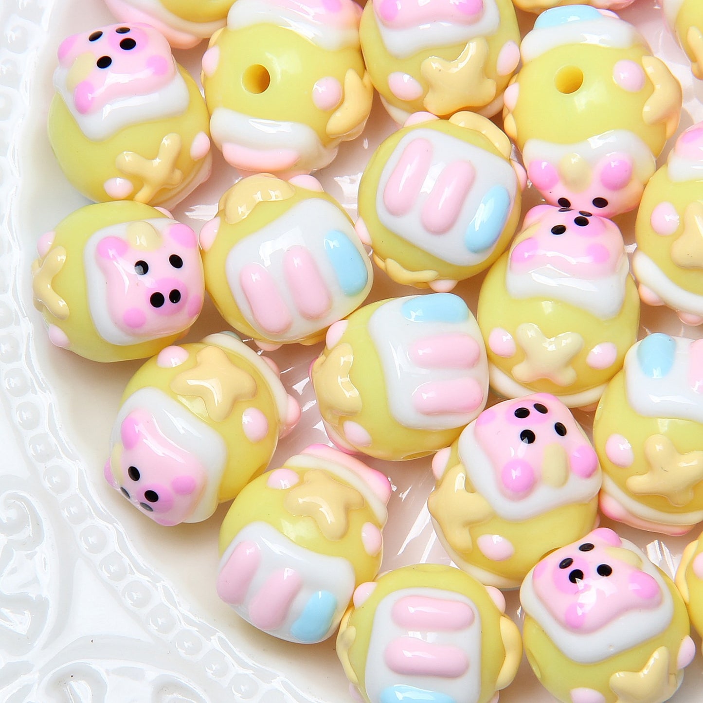 Hand Painted Acrylic Beads 16mm New Year Dog Faces 10pcs 11