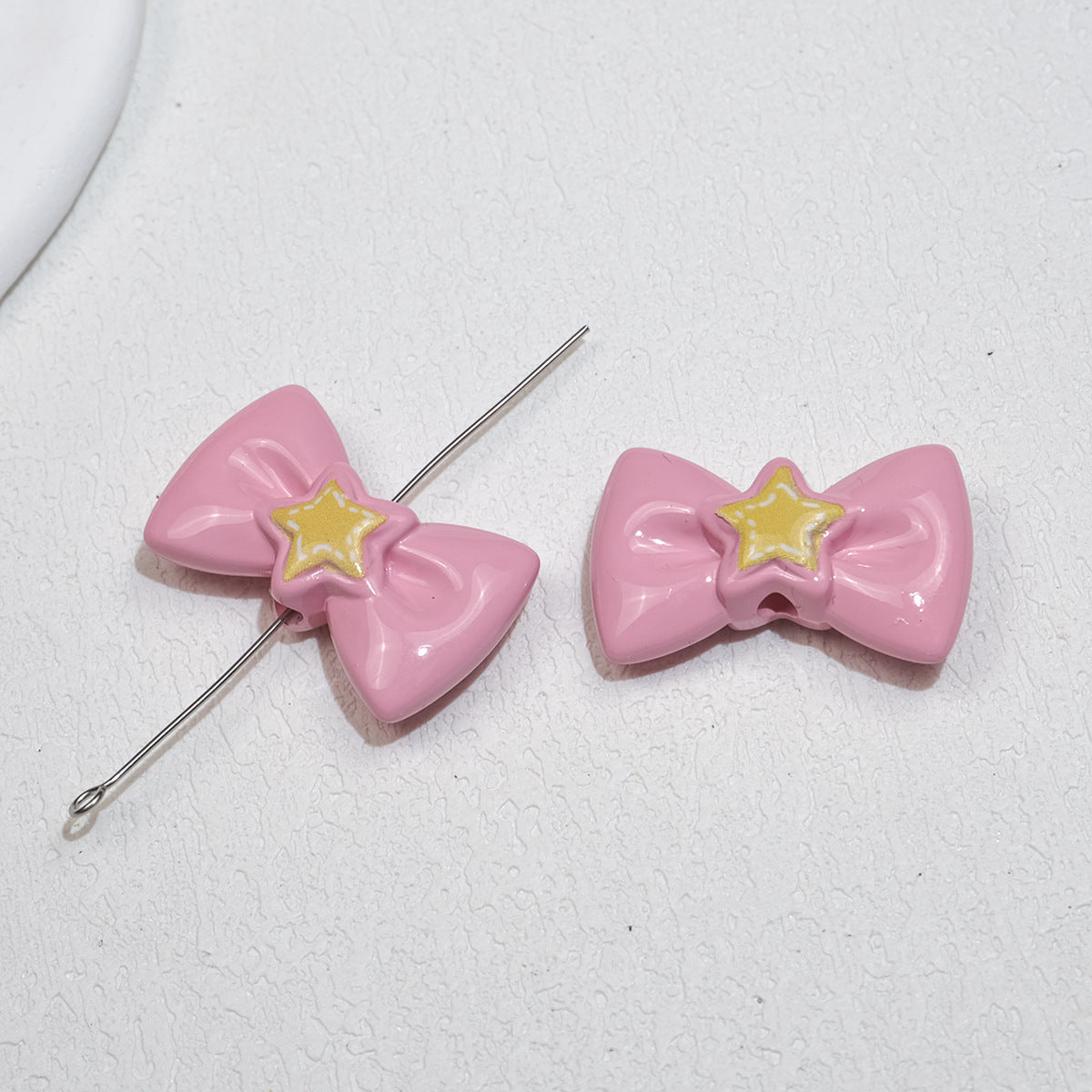 Painted Star Bow Acrylic Beads 28mm Glossy Mixed Colors 30pcs 8