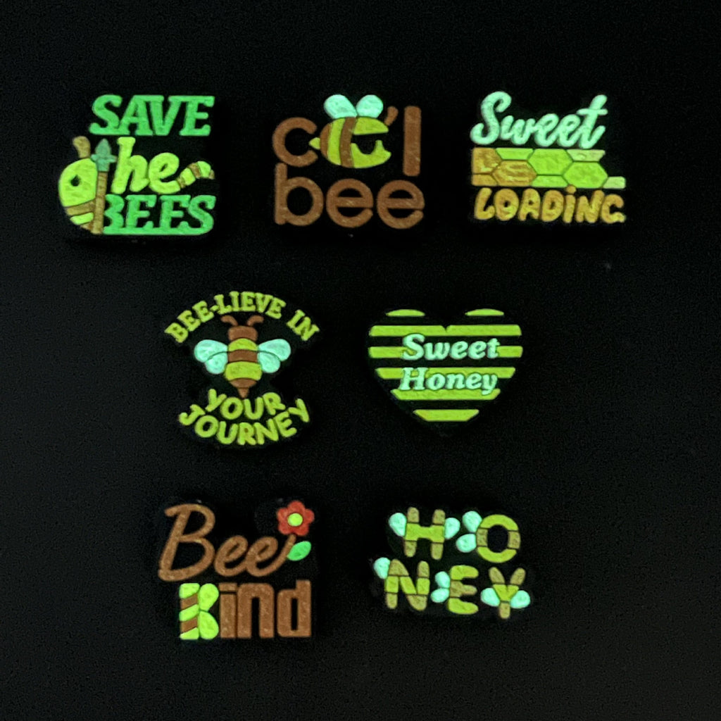 Silicone Focal Beads Animal Bee Glow In The Dark Honeycomb With Text 20pcs 3