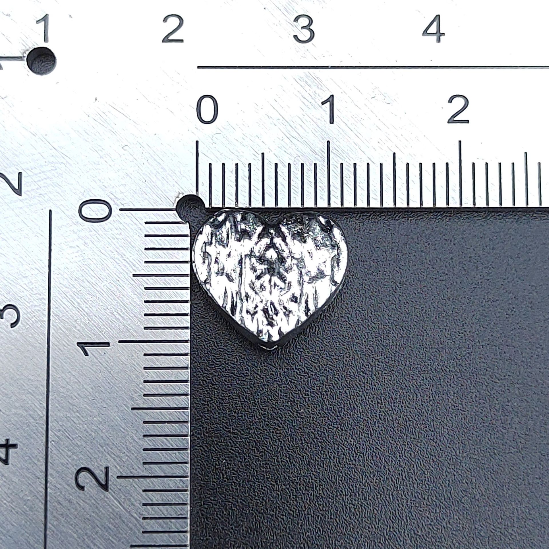 Wrinkled Heart Metal Beads 12mm Rustic Zinc Alloy 100pcs 4