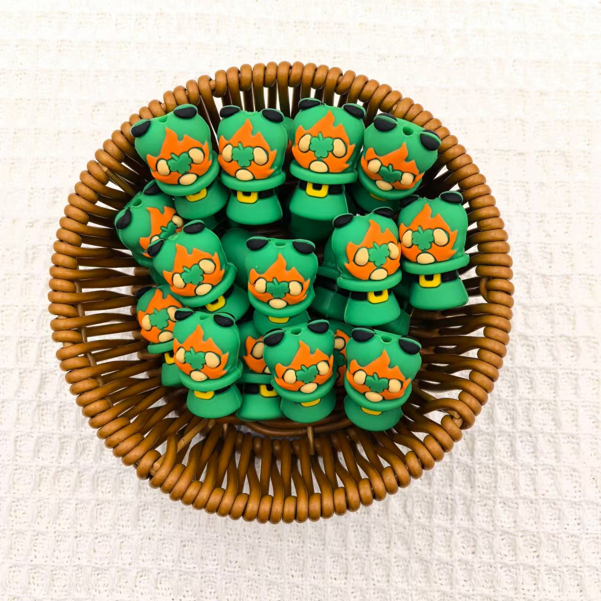Silicone 3D Focal Beads Old Man Three Leaf Clover Face 20Pcs 3