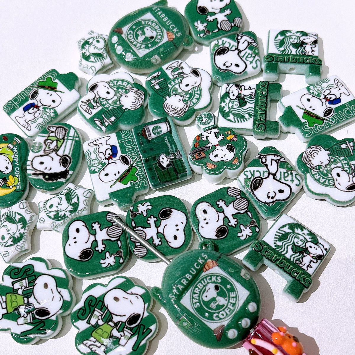 Snopy and Starbuc Mixed Acrylic Beads Playful Cafe Design 50pcs