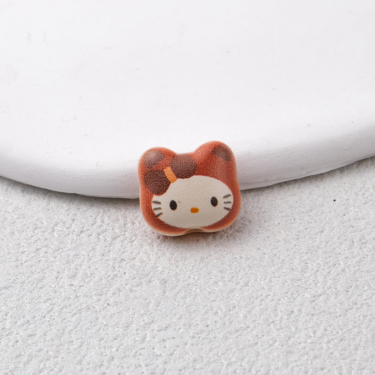 Leopard Print Hello KT Acrylic Beads 14mm Matte Finish 20pcs 6