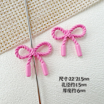 Baking Painted Cookies and Twisted Bow Metal Beads 15mm 21mm 20pcs 22