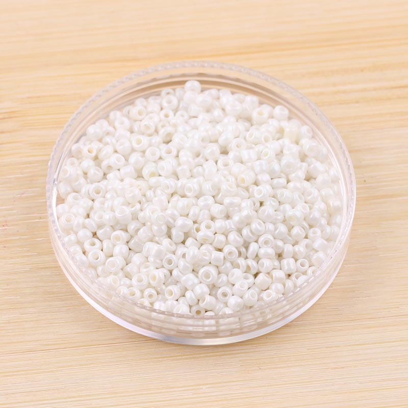 Ceramic Electroplated Seed Glass Beads 4mm Glossy Mixed Colors 460pcs 18