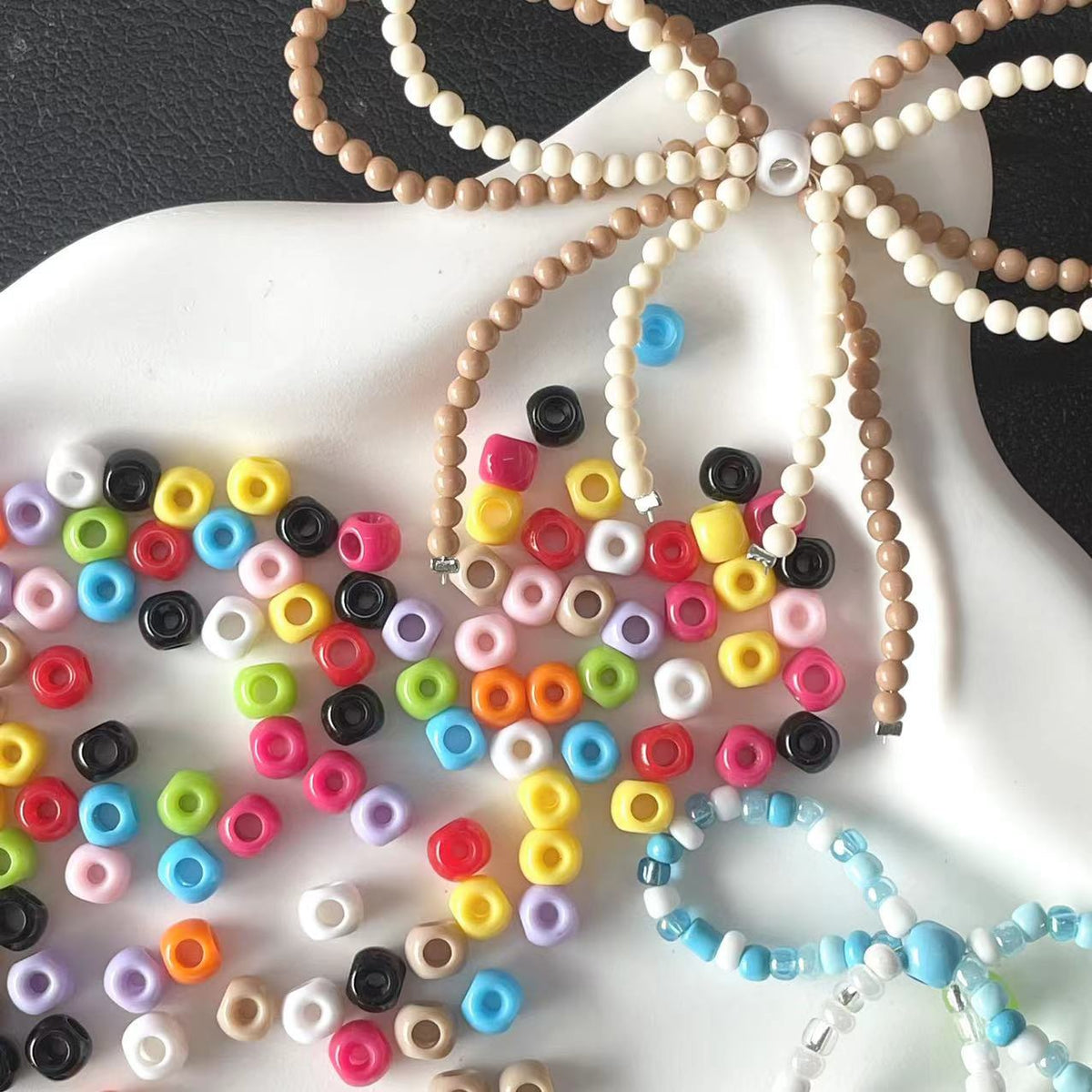 Colored Four-Hole Acrylic Beads Large Hole Chunky Mixed Finishes 100pcs 2