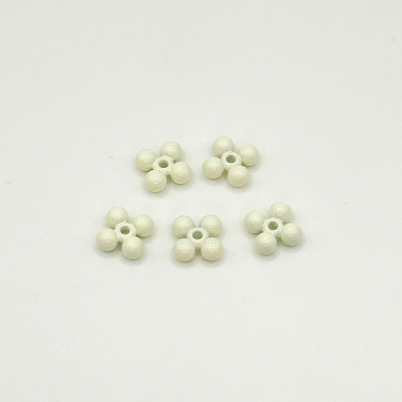 Four Leaf Clover Metal Beads 7.5mm Baking Painted Alloy Spacer 50pcs 10