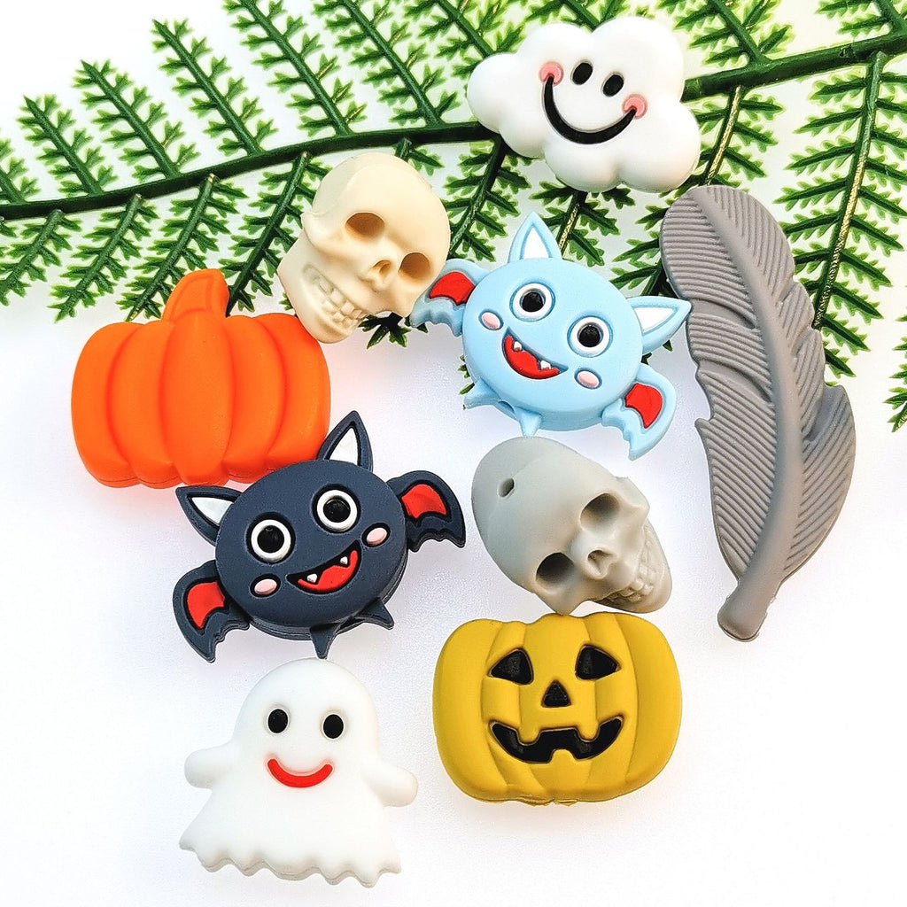 Silicone Focal Beads Halloween Ghost Pumpkin Bat Designs 10pcs 51