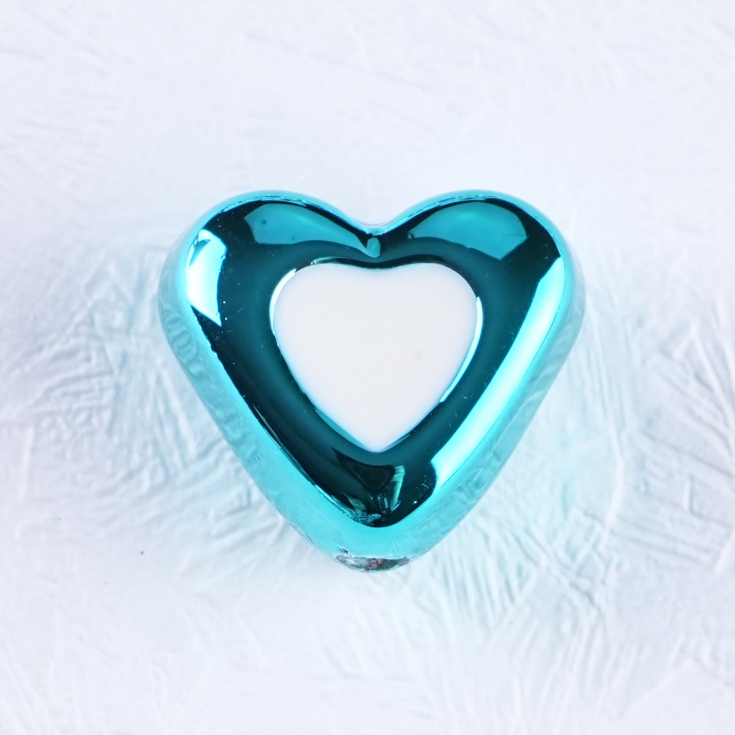 Metal Dual Color Heart Acrylic Beads 15mm Shiny Hollow 50pcs 12