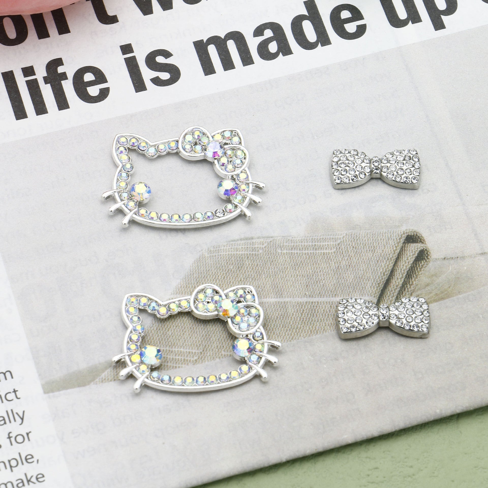Cute Cartoon Hello Kitty Butterfly Alloy Bead Frames Colored Diamond 10pcs 2
