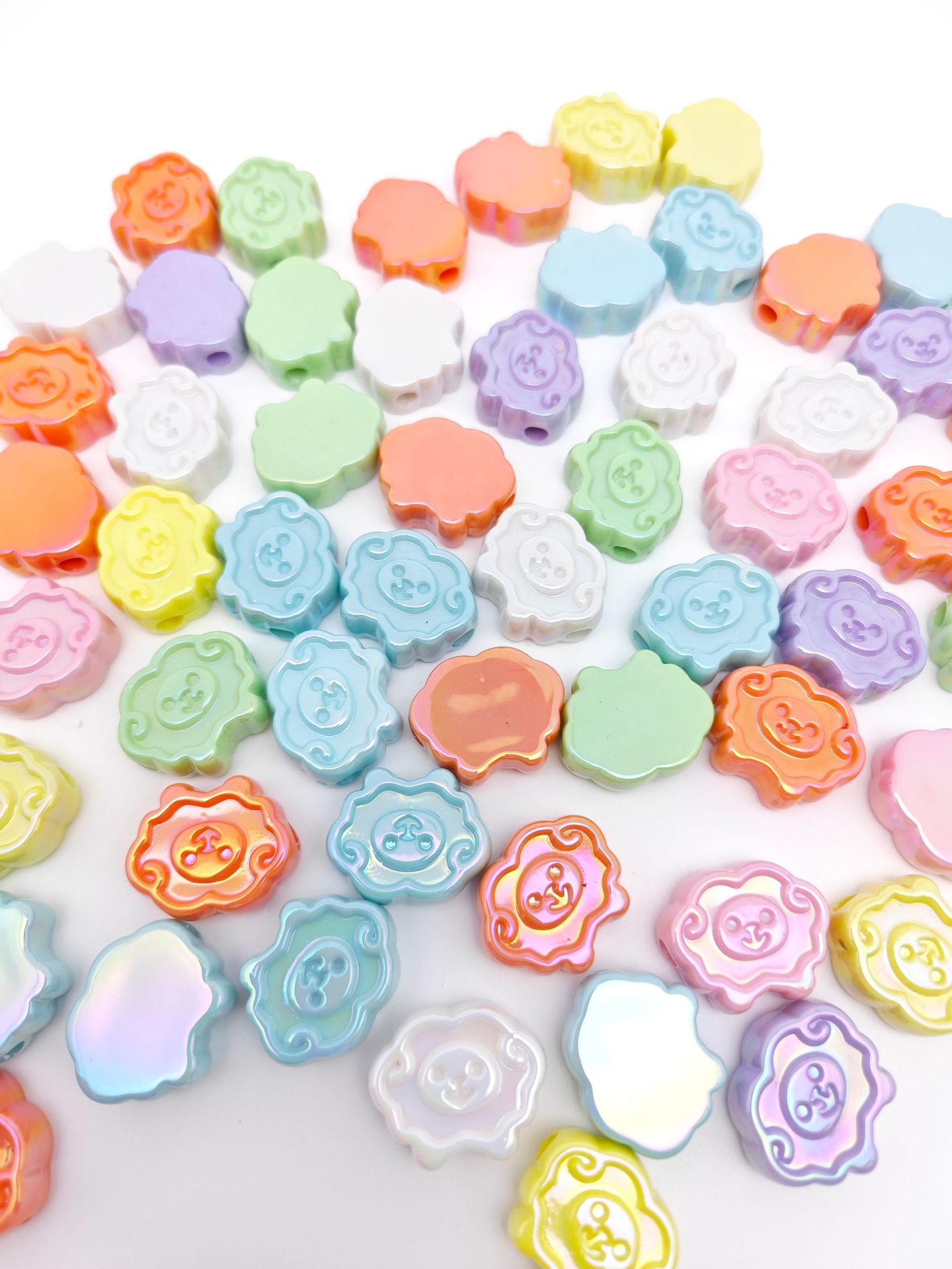 UV Plating Tiny Sheep Acrylic Flat Beads 24mm Glossy Face 50pcs 6