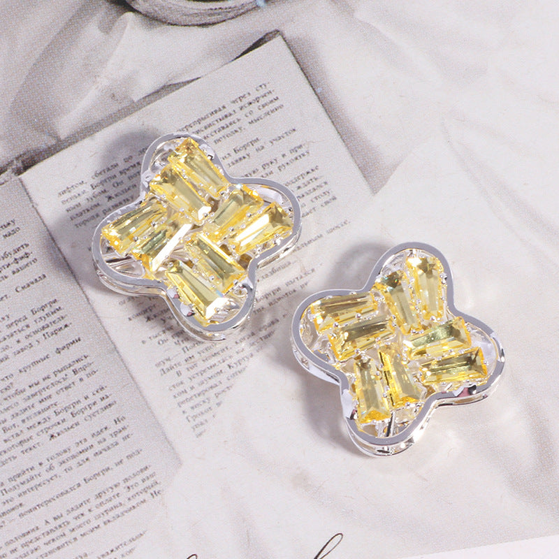 Rhinestone Paved Four-leaf Clover Rhinestone Beads 16mm Alloy 3pcs 10