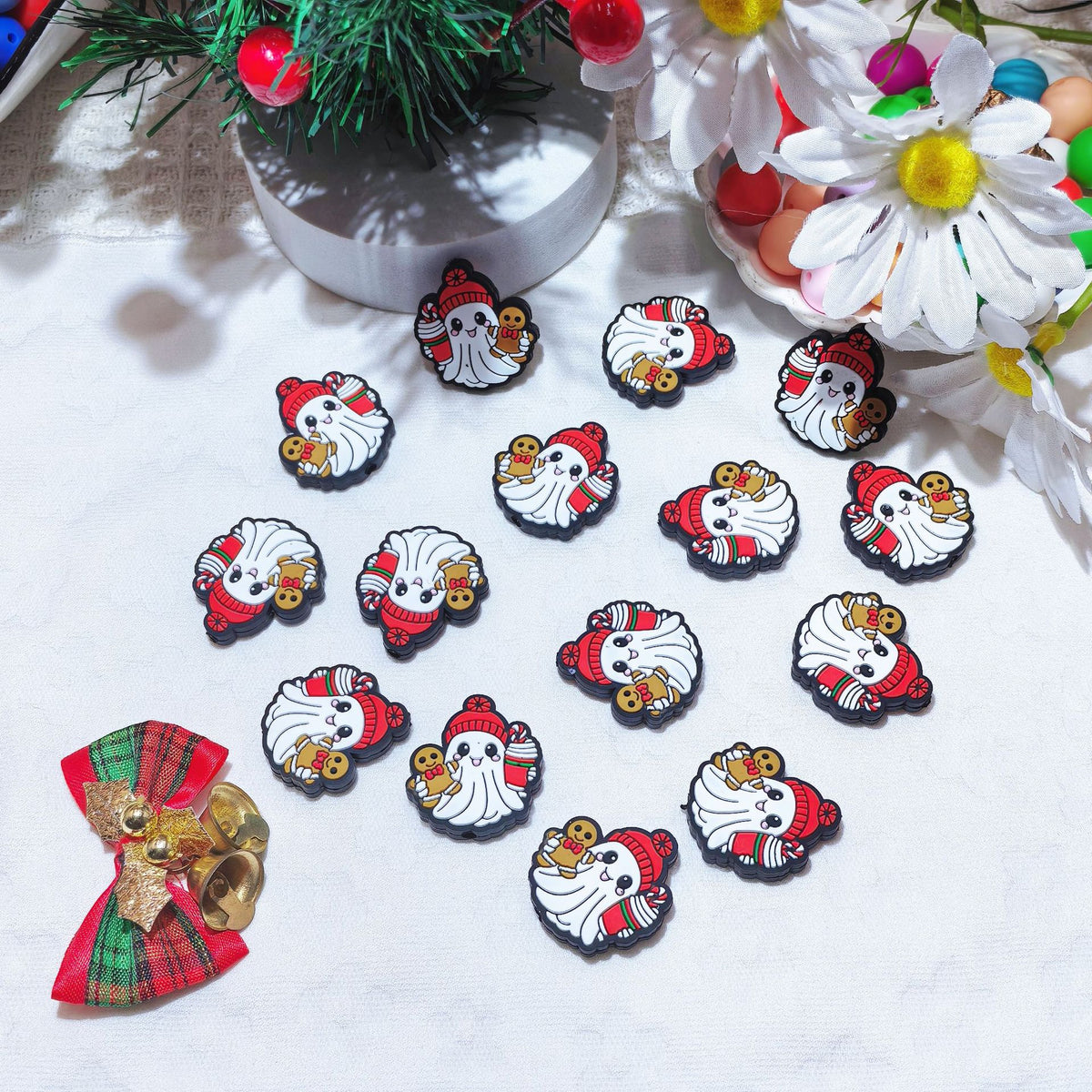 Silicone Focal Beads Halloween Ghost With Gingerbread and Hat 20pcs 4