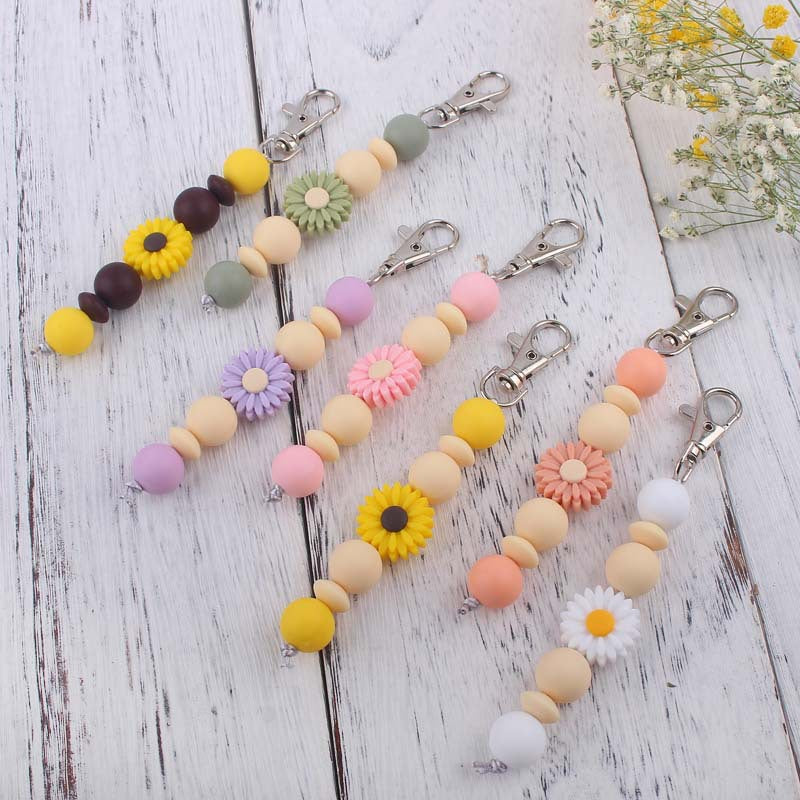 Silicone Beaded Bracelet Daisy Keychain Pastel Floral Design