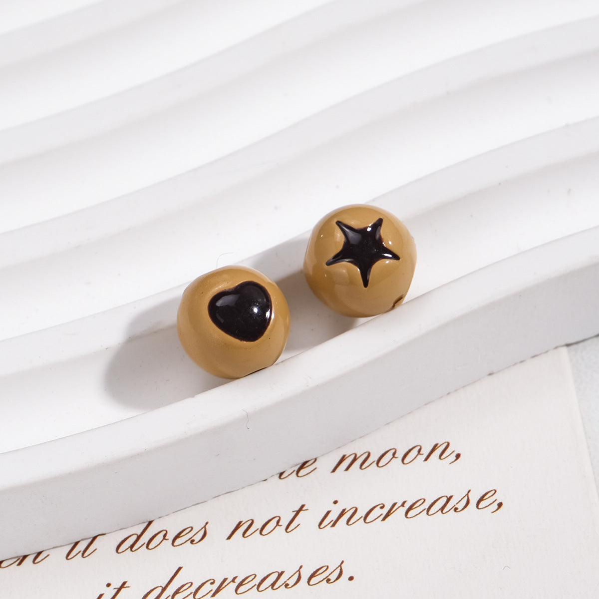 Painted Round Acrylic Beads 10mm Double Sided Heart and Star Pattern 50pcs 15