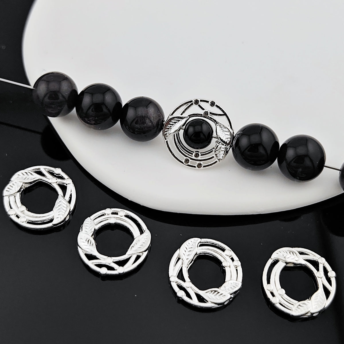 Leaves Wreath Metal Bead Frame 18mm Zinc Alloy Silver Tone 30pcs 2