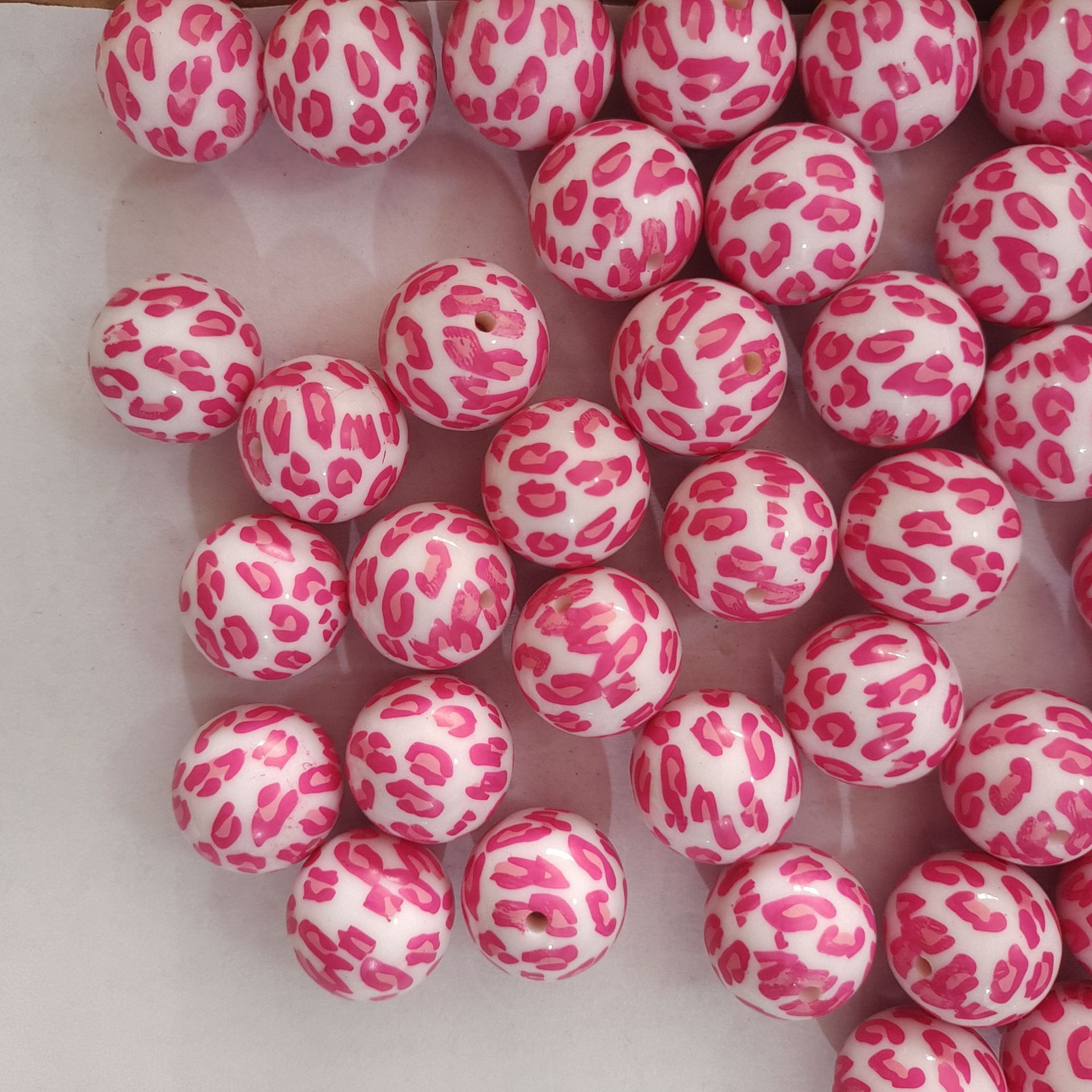 Printed Bubblegum Beads 20mm Rose Red Cow Pattern 10pcs