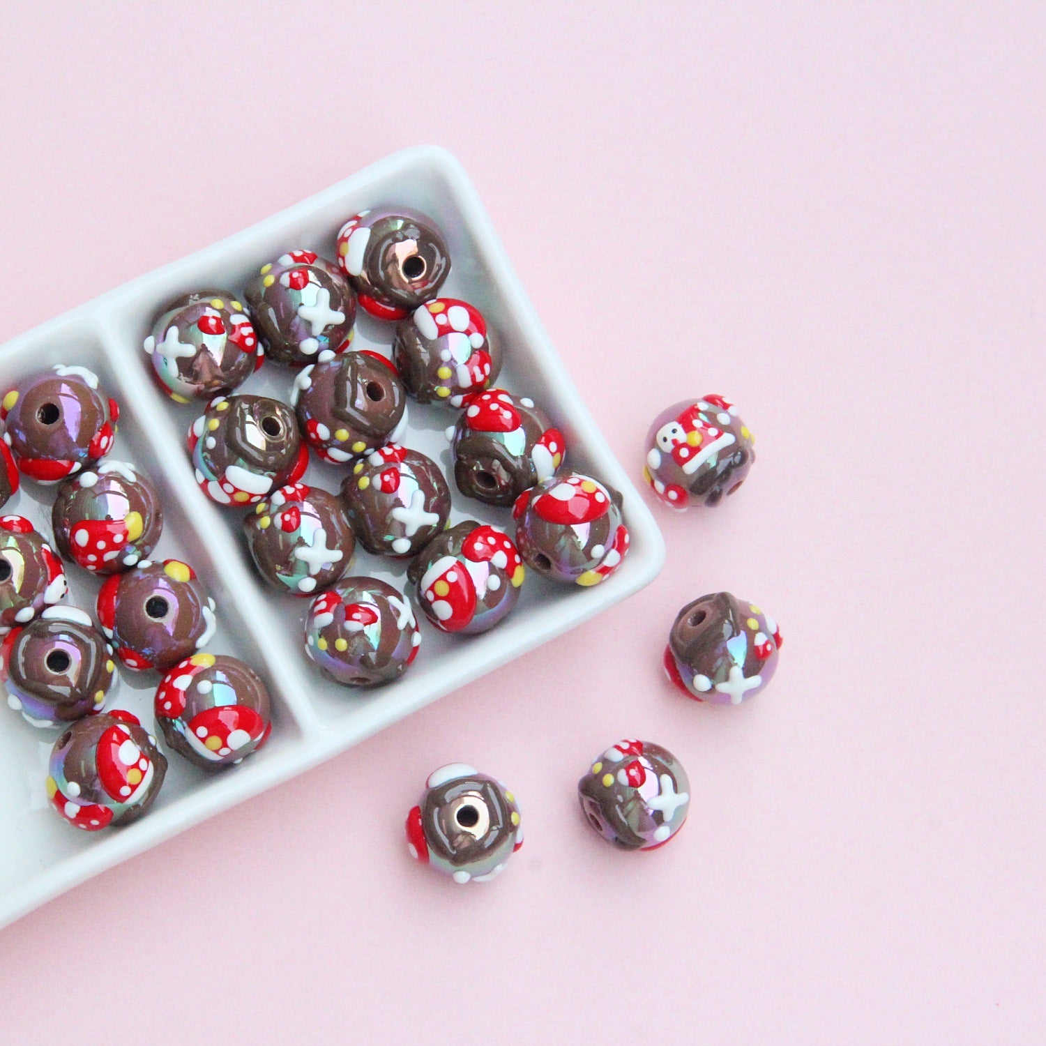 Hand Painted Christmas Wreath and Snowflake Acrylic Beads 18mm 10pcs 13