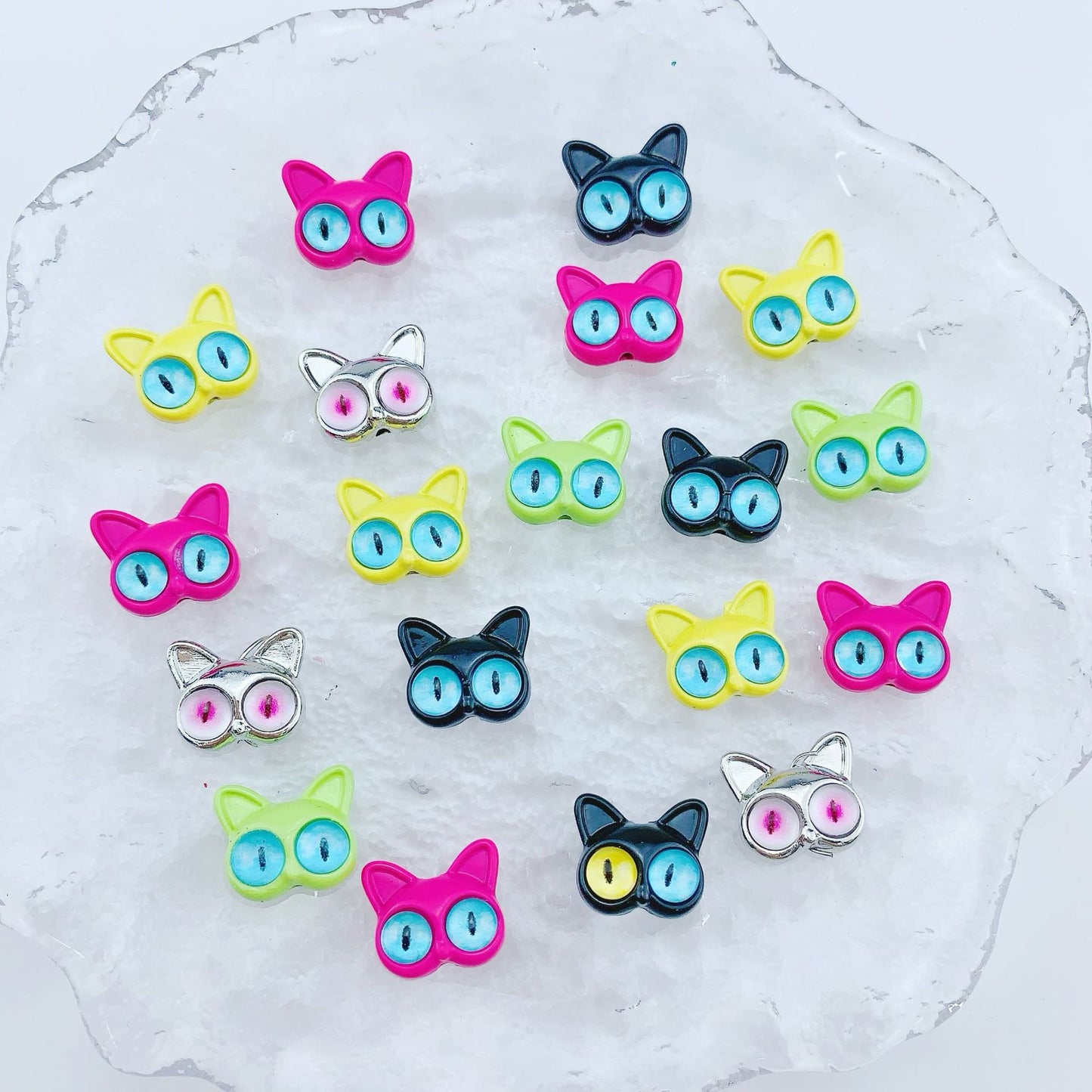 Cat Eye Monster Metal Beads 16mm Baking Painted 10pcs 2