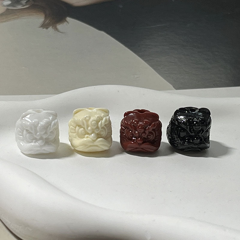 Glossy Dancing Lion Shaped Resin Beads 16mm 50pcs