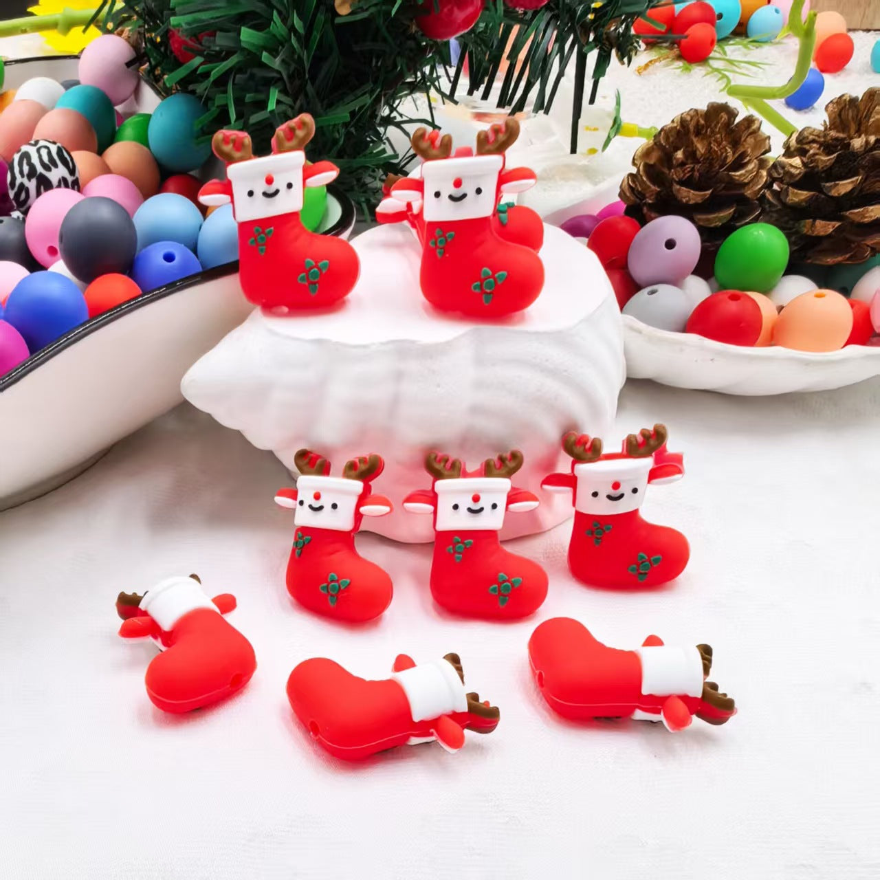 Silicone 3D Focal Beads Elk Christmas Shoes Smiling Face Red 20pcs
