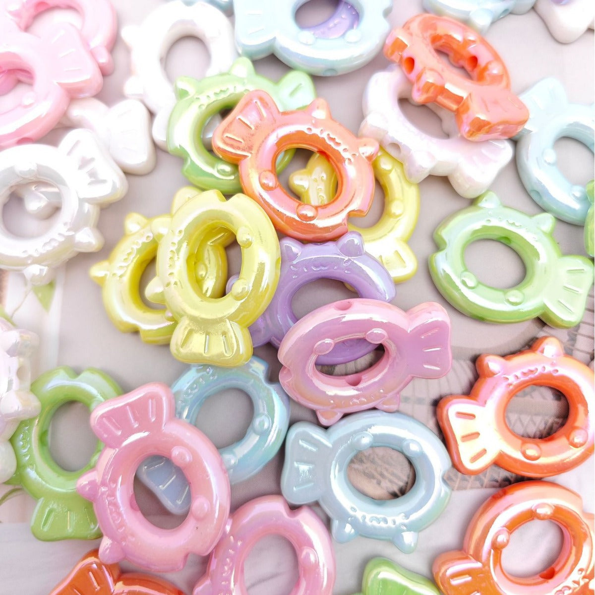 UV Plating Hollow Cartoon Fish Acrylic Beads 31mm Pastel Mixed 50pcs 3
