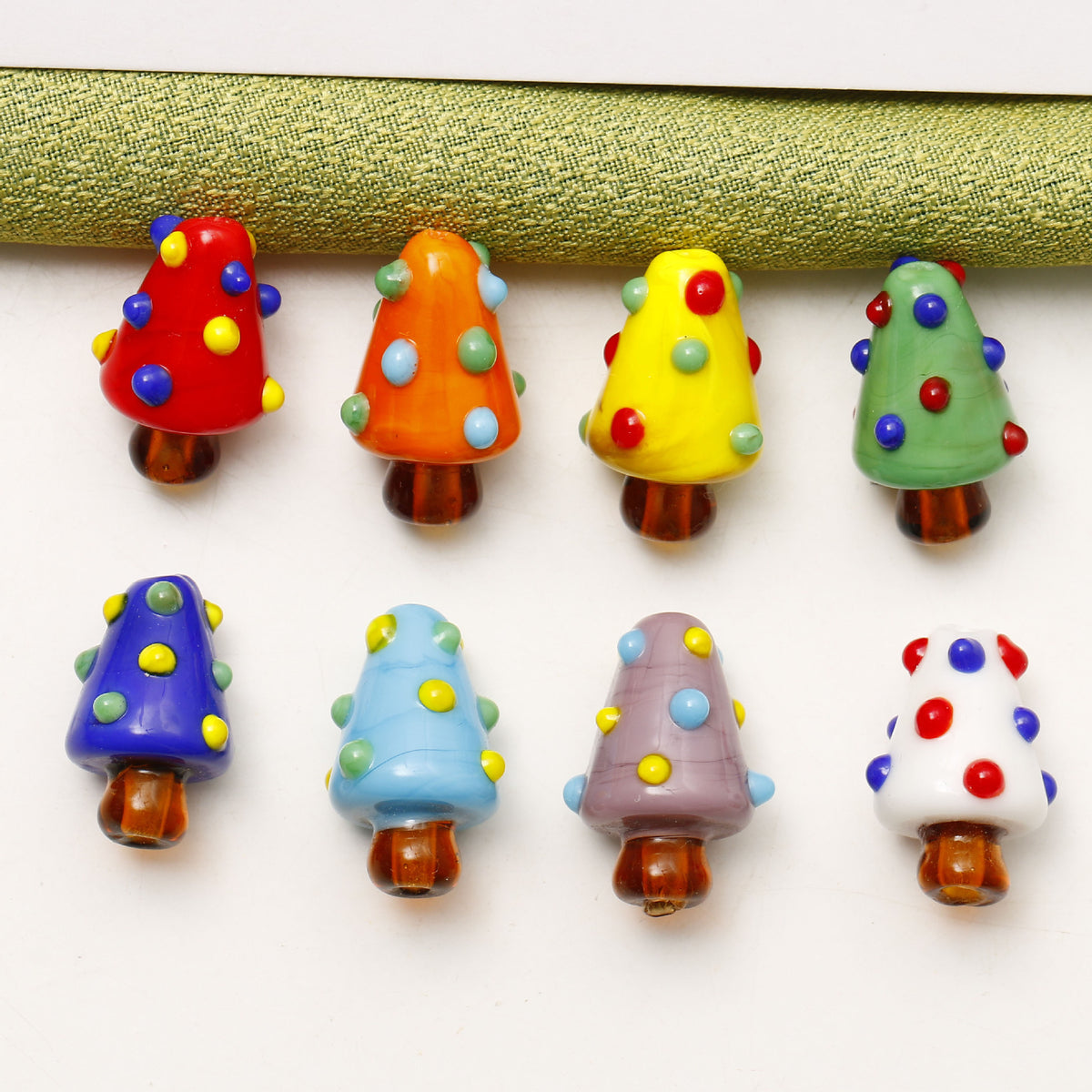 Hand Painted Polka Dot Christmas Tree Lampwork Glass Beads 19mm 4pcs 4