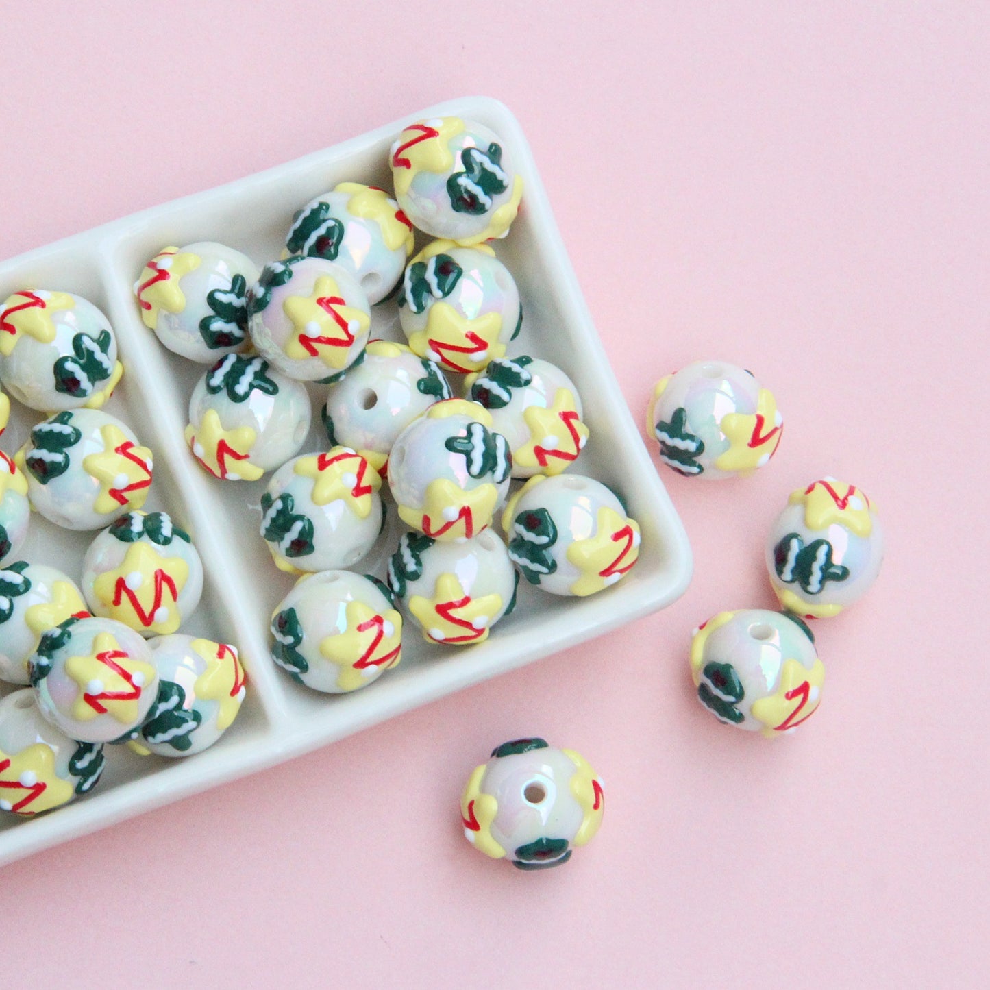 Hand Painted Christmas Wreath and Snowflake Acrylic Beads 18mm 10pcs 9