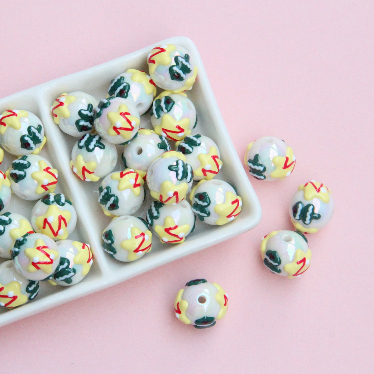 Hand Painted Christmas Wreath and Snowflake Acrylic Beads 18mm 10pcs 9