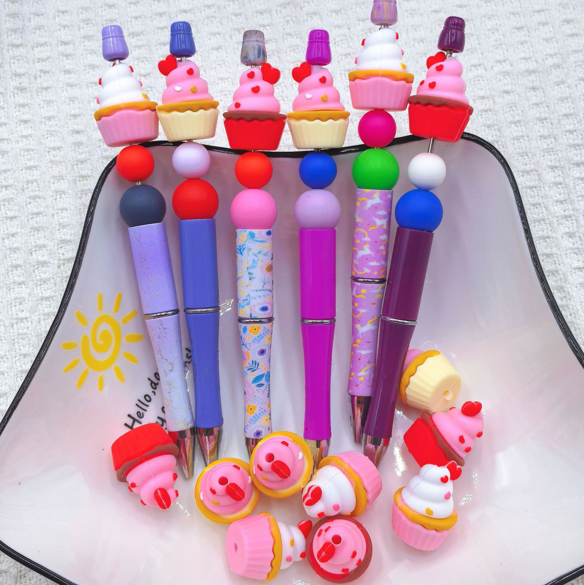 Silicone 3D Focal Beads Valentine Cake Hearts Layered Liner 20Pcs 2