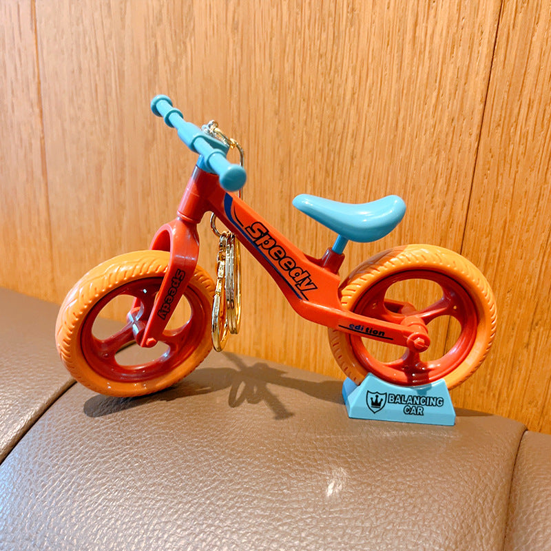Plastic Bicycle Couple Keychain Lightweight Durable Pastel Colors 7