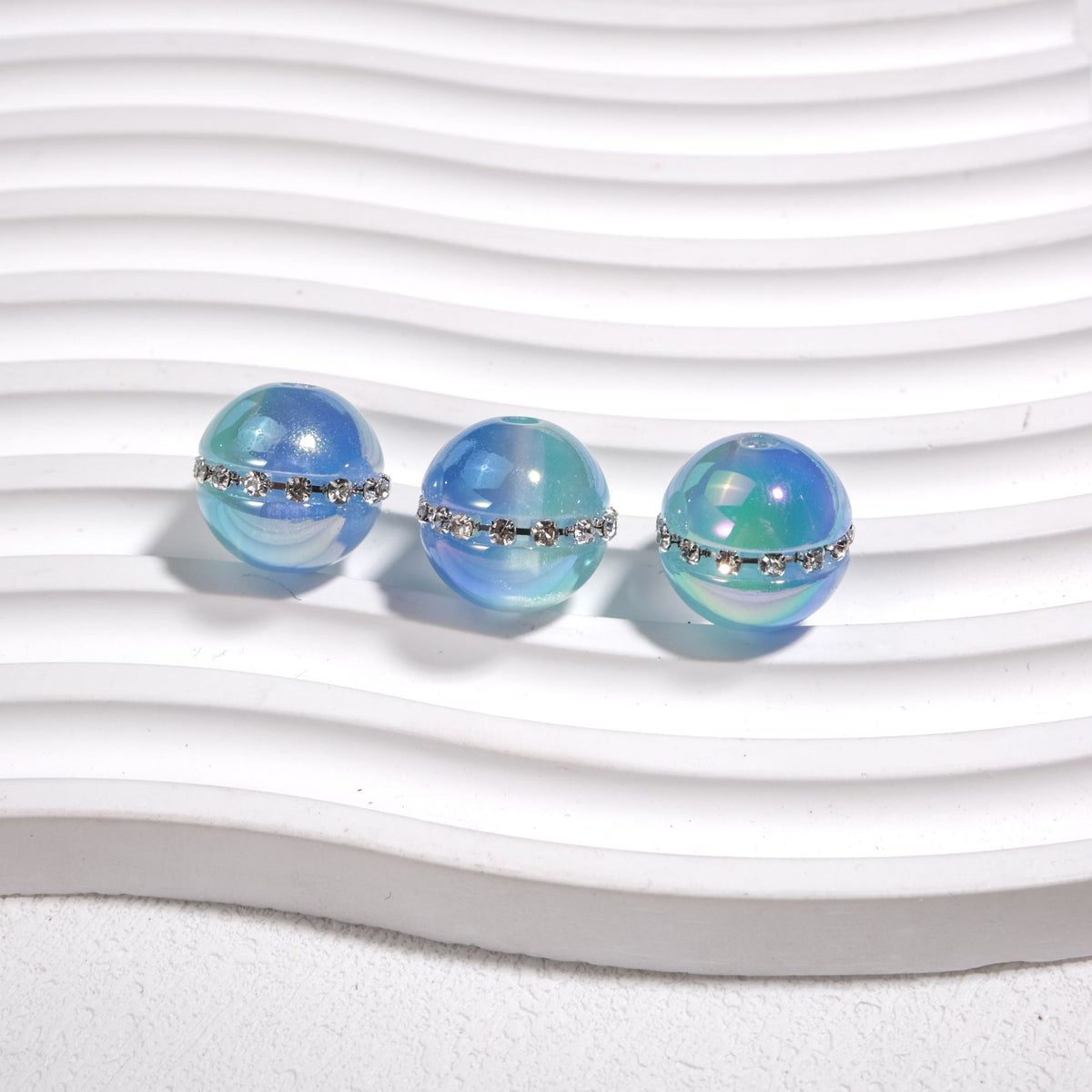 Luminous Rhinestone Chain Enlaced Resin Beads 16mm Round 10pcs 10