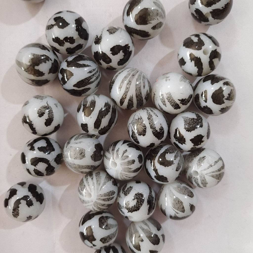 Jelly Bubblegum Beads 20mm White Leopard Print Glossy 10pcs 3