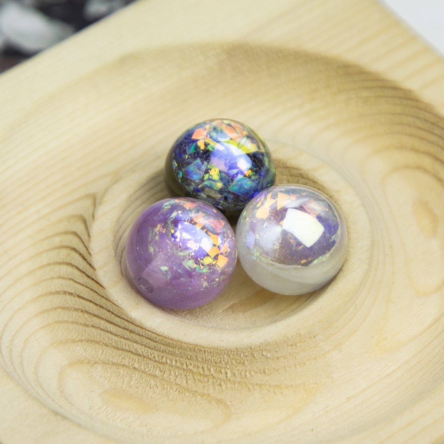 Iridescent Foil Filled Resin Beads 8-16mm Glossy Multicolor 40pcs 4